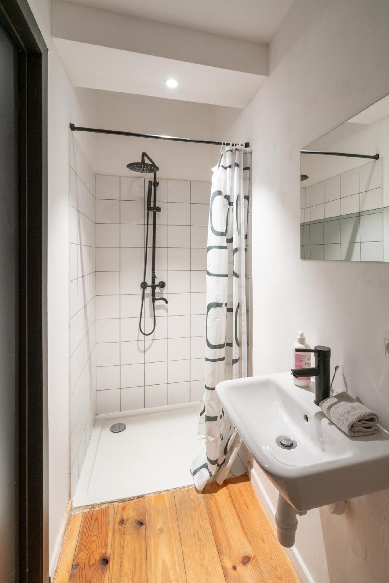 Charming Two-Bedroom River Side Apartment Antwerp Luaran gambar